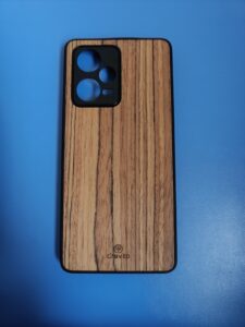 Zdjęcie z recenzji produktu Drewniane Etui (Oliwka Roma) - Xiaomi Redmi Note 12 Pro Plus 5G