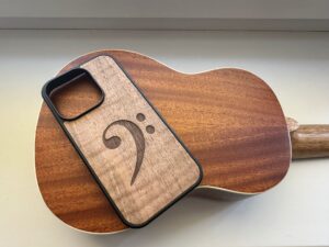 Zdjęcie z recenzji produktu Personalizowane Etui (Orzech) - iPhone 14 Pro